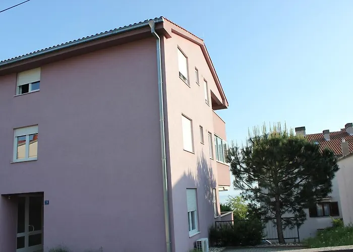 Sky Apartment *